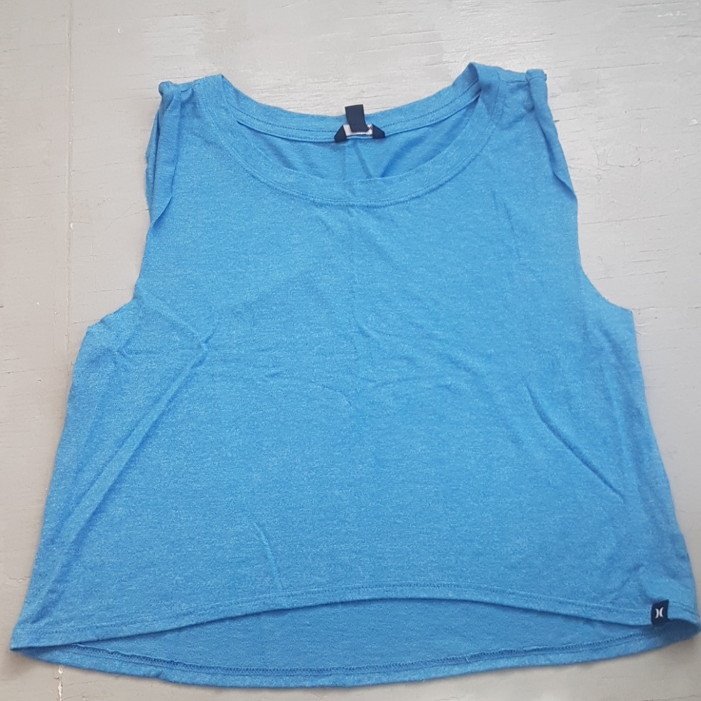 Cropped blue high neck tank